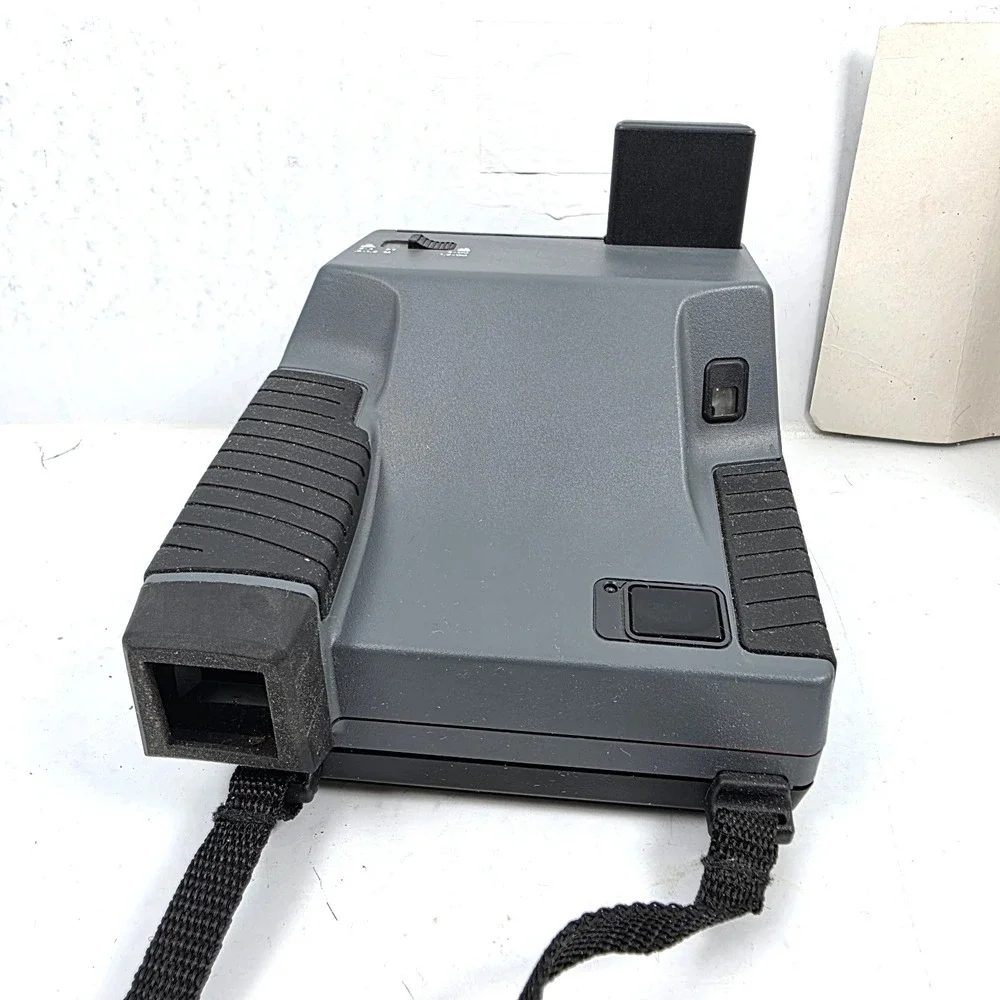 Vtg Polaroid Instant Impulse Camera with Box, Manual and Strap Clean UNTESTED